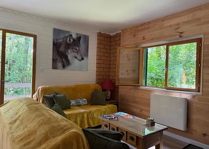 Lou Rigal בקתה Dourbies